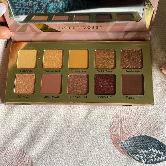 Violet Voss Sunkissed Summer Eyeshadow and Pressed Pigment Palette - Picture 2 of 2
